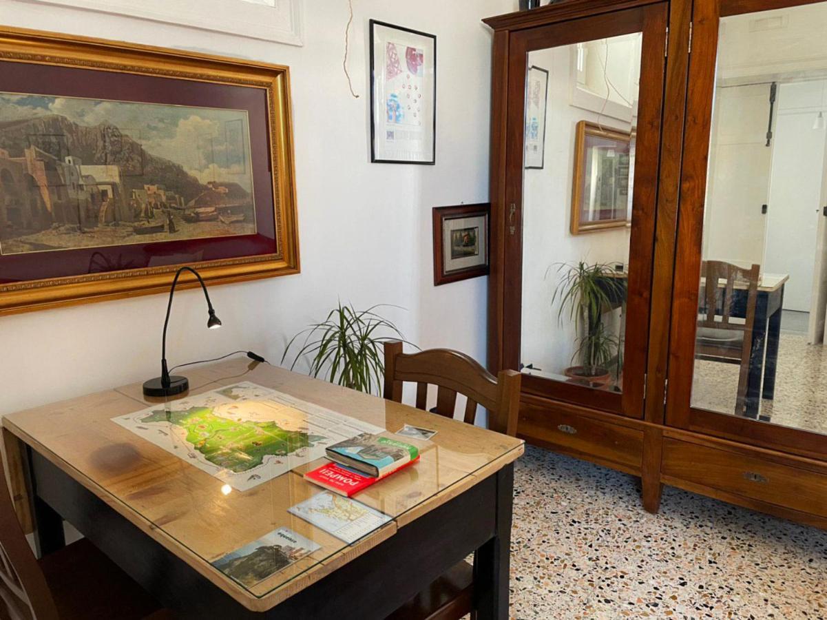 La Casa Nel Cortile Panzió Vico Equense Kültér fotó